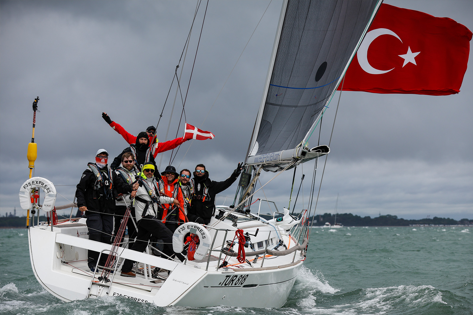 Yüz Yıllık ROLEX Fastnet Yarışında İlk Türk Takımı